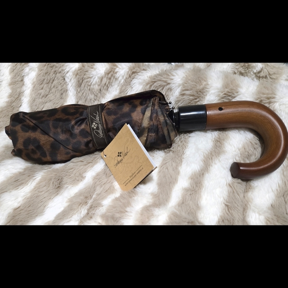 Patricia Nash Leopard Print Folding Umbrella in Brown